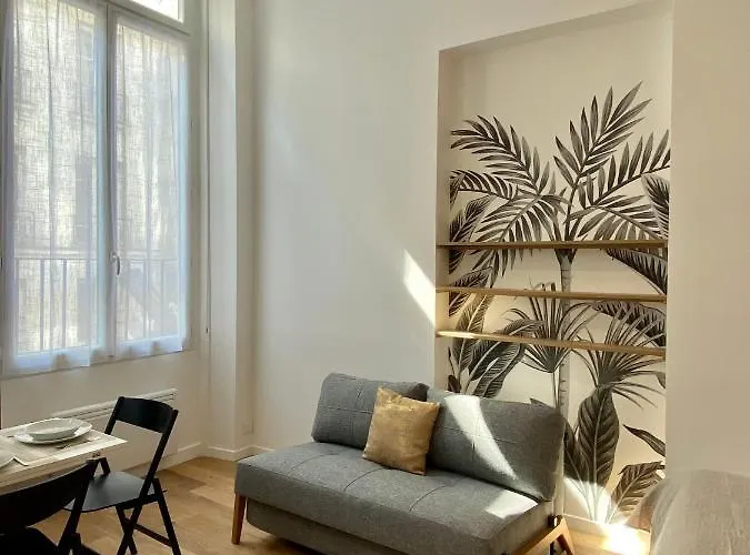 Apartamento Aboukir 2 *