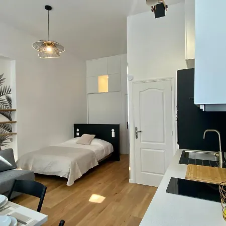 Aboukir 2 Apartment *